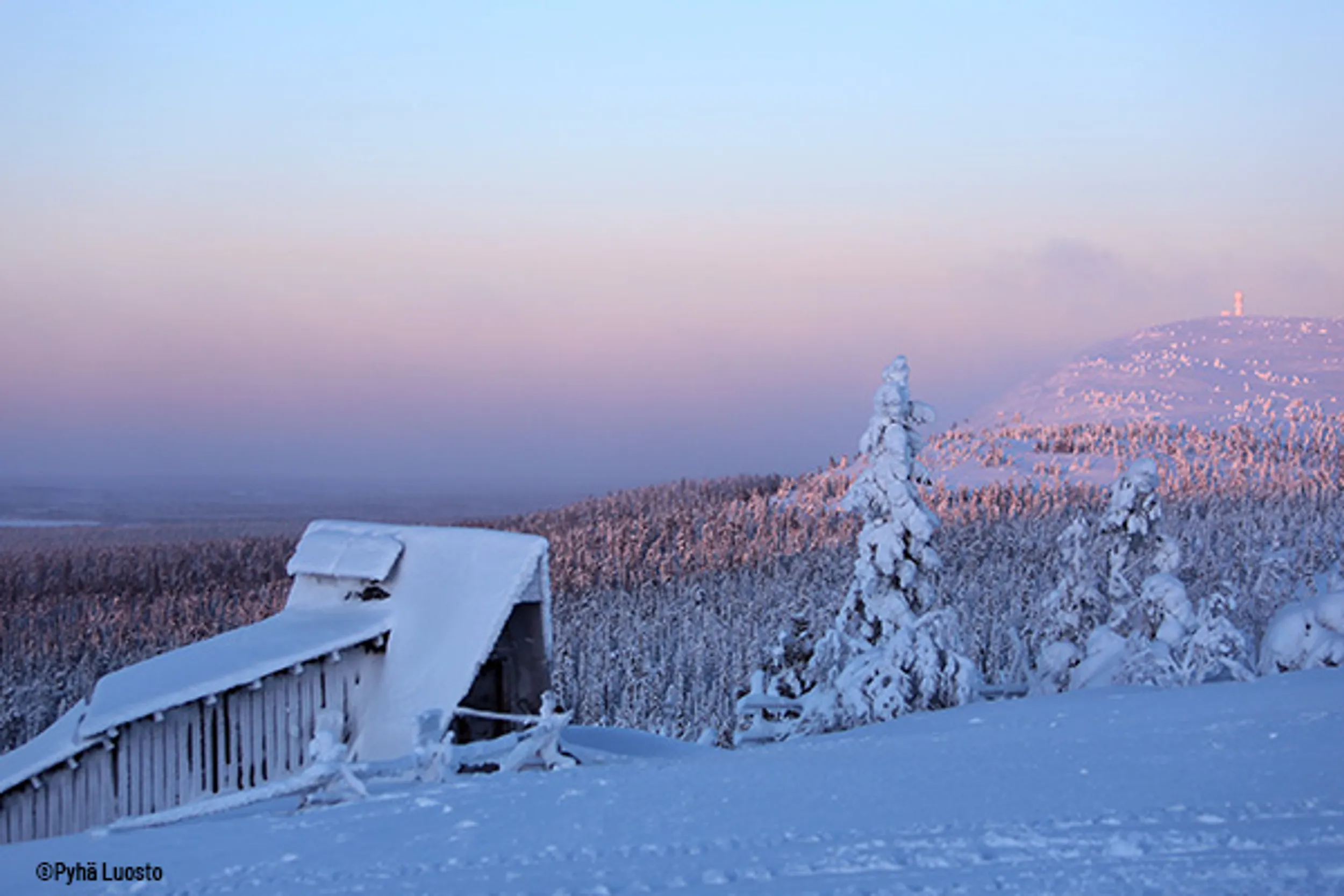 Blick auf die Amethyst Mine und Landschaft bei Pyhä